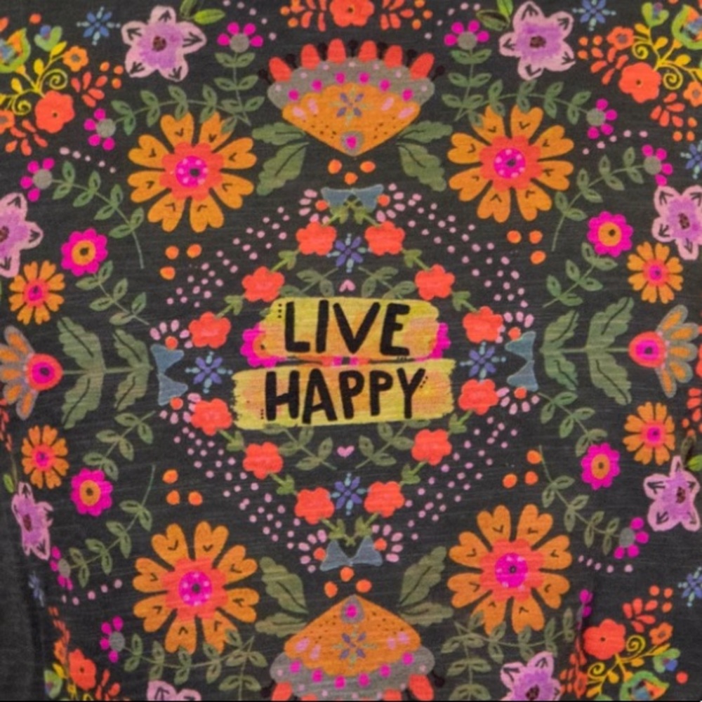 Natural Life Live Happy Charcoal Boyfriend Tee - NWT - Picture 2 of 4